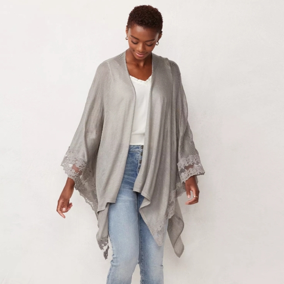 LC Lauren Conrad NWT Lace Trimmed Gray Open Front Ruana Poncho open front O/S - Picture 1 of 10